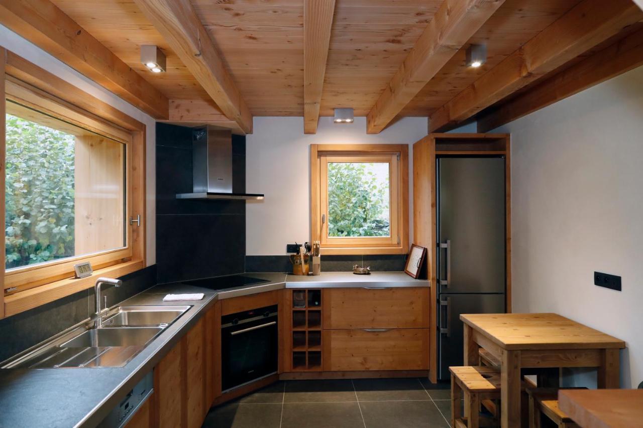 Prestigious Chalet แซ็งต์-แฌร์เวส์-เลส์-แบ็งส์ ภายนอก รูปภาพ