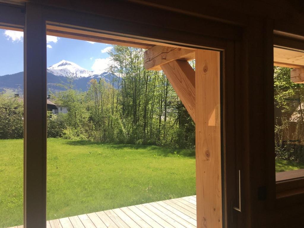 Prestigious Chalet แซ็งต์-แฌร์เวส์-เลส์-แบ็งส์ ภายนอก รูปภาพ
