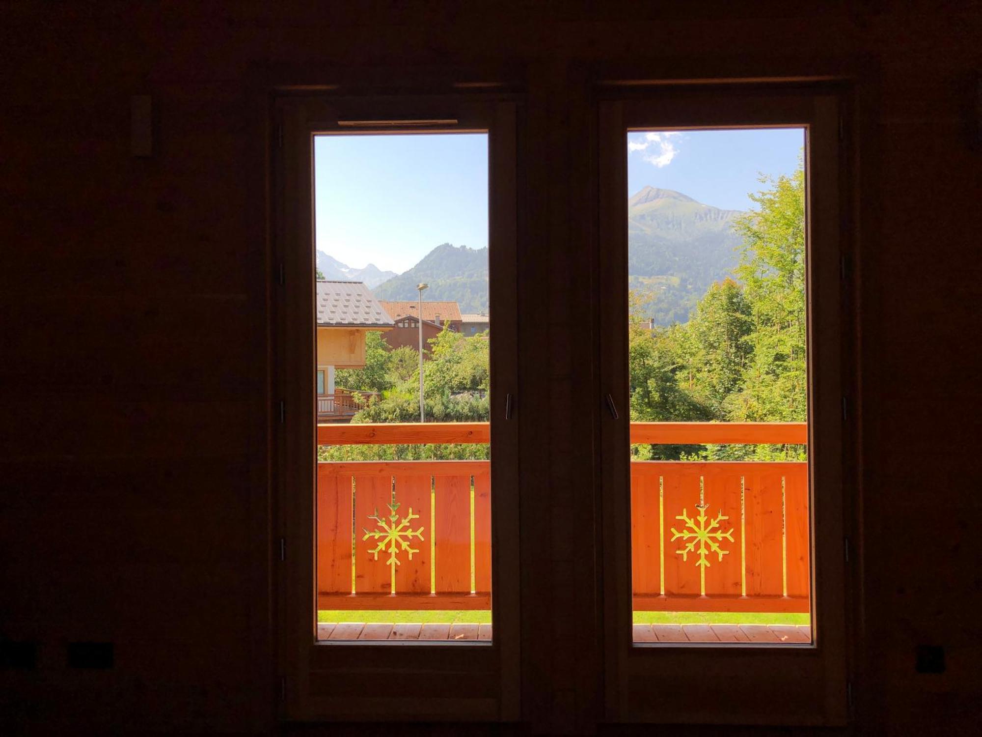 Prestigious Chalet แซ็งต์-แฌร์เวส์-เลส์-แบ็งส์ ภายนอก รูปภาพ