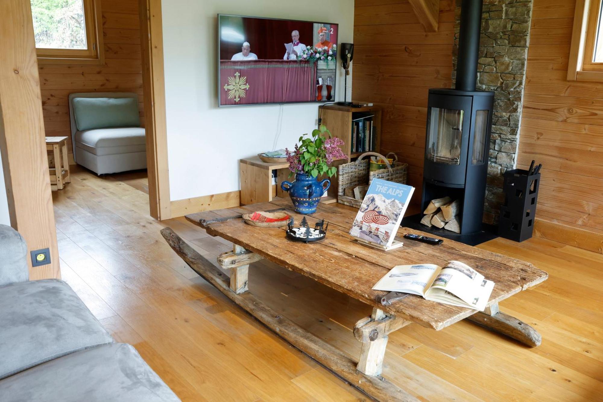 Prestigious Chalet แซ็งต์-แฌร์เวส์-เลส์-แบ็งส์ ภายนอก รูปภาพ